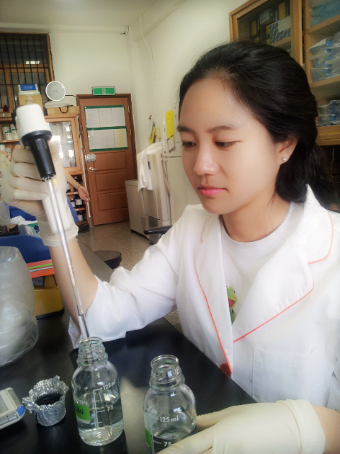 Lab members  유화정사진.png