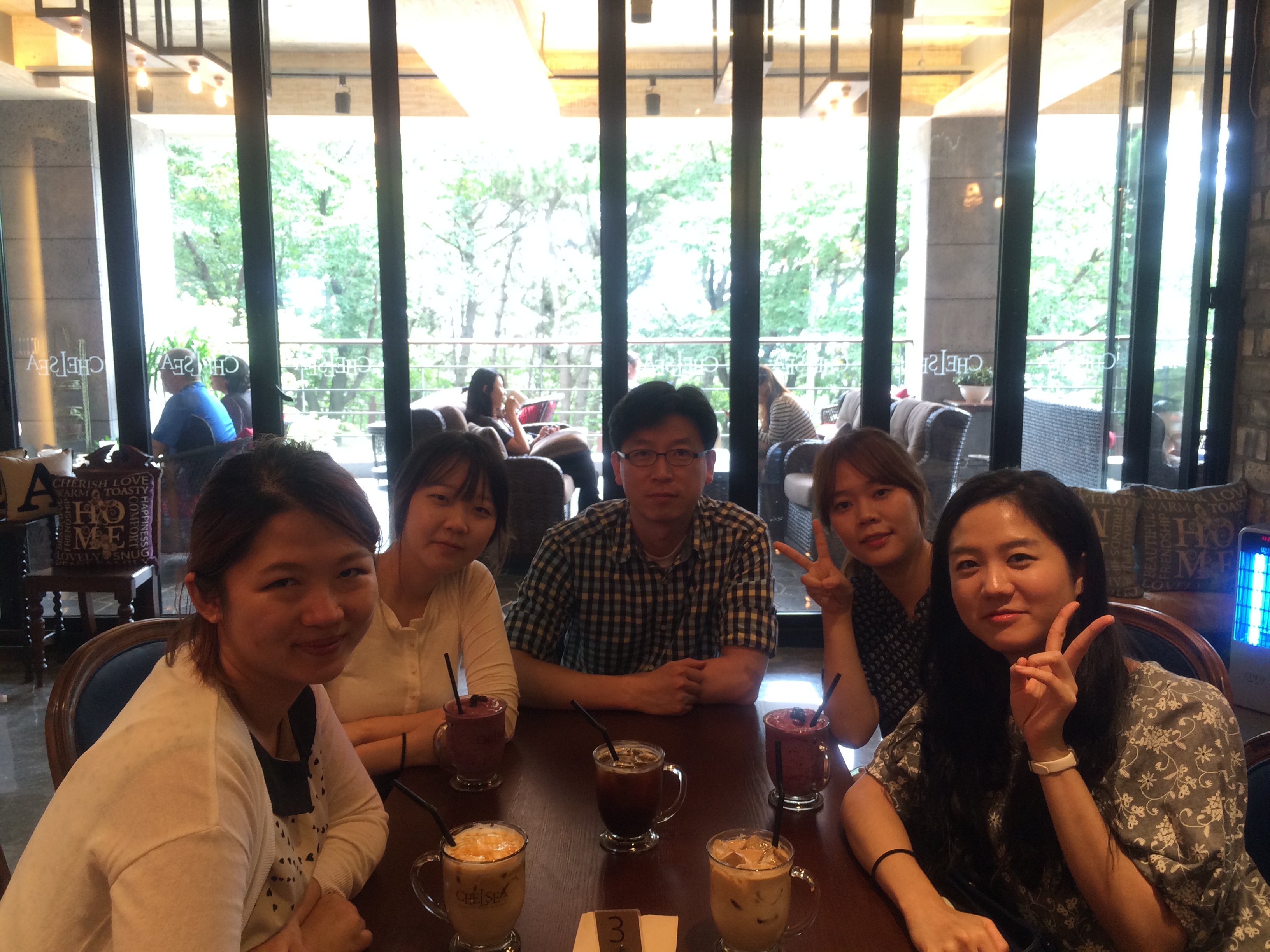 Having a short break at Haewoondae 2014 Aug. IMG_1170.JPG